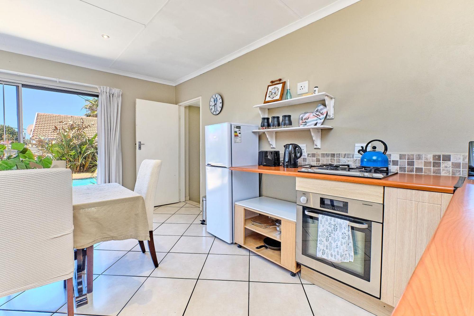 Large 1 Bedroom Cottage, 15 Min From Or Tambo Airport, With Backup Power And Water Germiston Exteriör bild